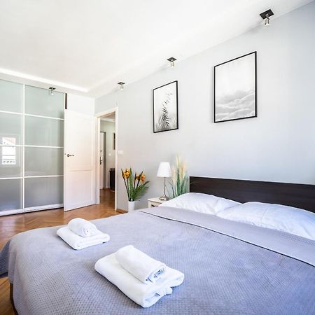 Old Town Heart XVII - Freta Luxury Apartment วอร์ซอ ภายนอก รูปภาพ