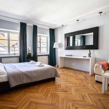 Old Town Heart XVII - Freta Luxury Apartment วอร์ซอ ภายนอก รูปภาพ