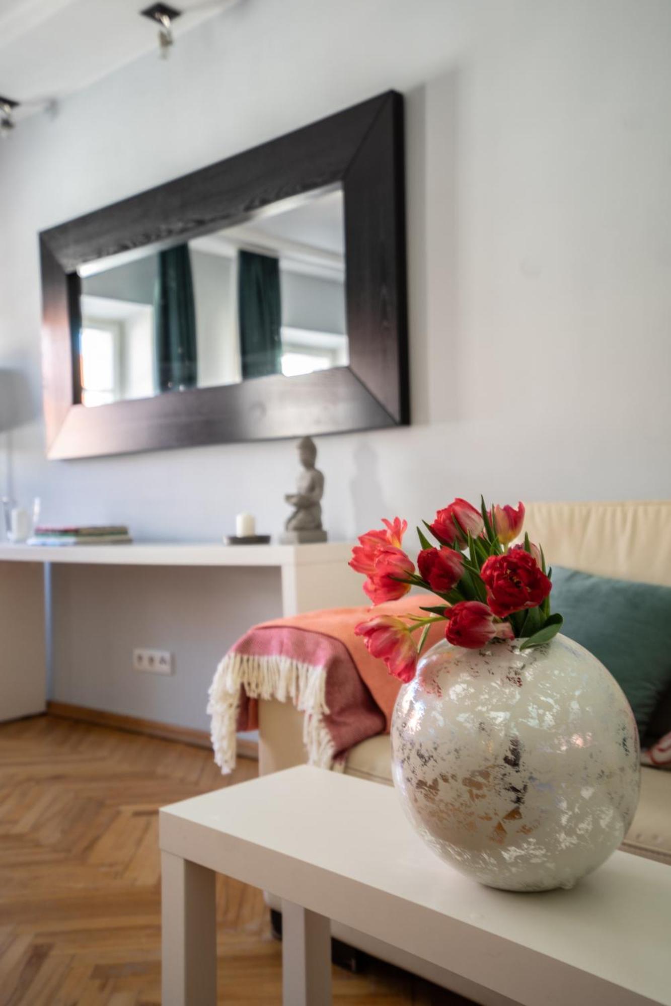Old Town Heart XVII - Freta Luxury Apartment วอร์ซอ ภายนอก รูปภาพ